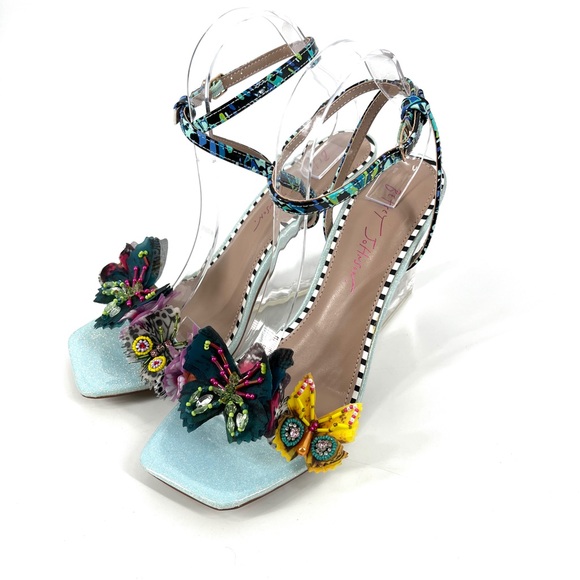 Betsey Johnson Kynlee Butterfly Embellished Wedge Sandals Size 10 - Picture 5 of 14